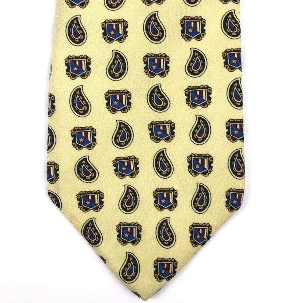Tommy Hilfiger Men's 100% Silk Shields Paisley Beige Light Yellow Necktie